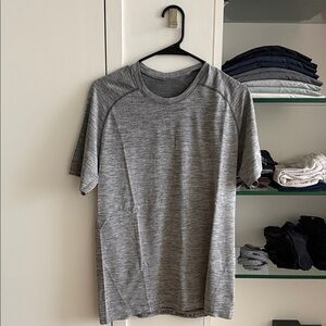 Lululemon Short Sleeve Metal Vent Tech Shirt